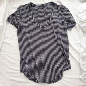 Lululemon Tee